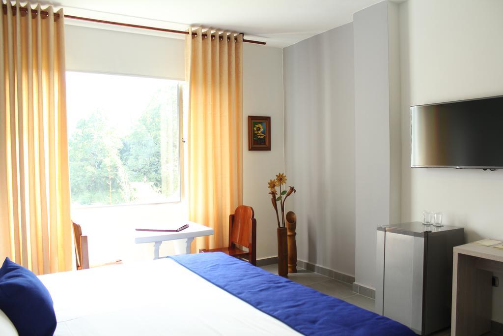 Hotel Ventura Loma Mesa de Ruitoque Экстерьер фото